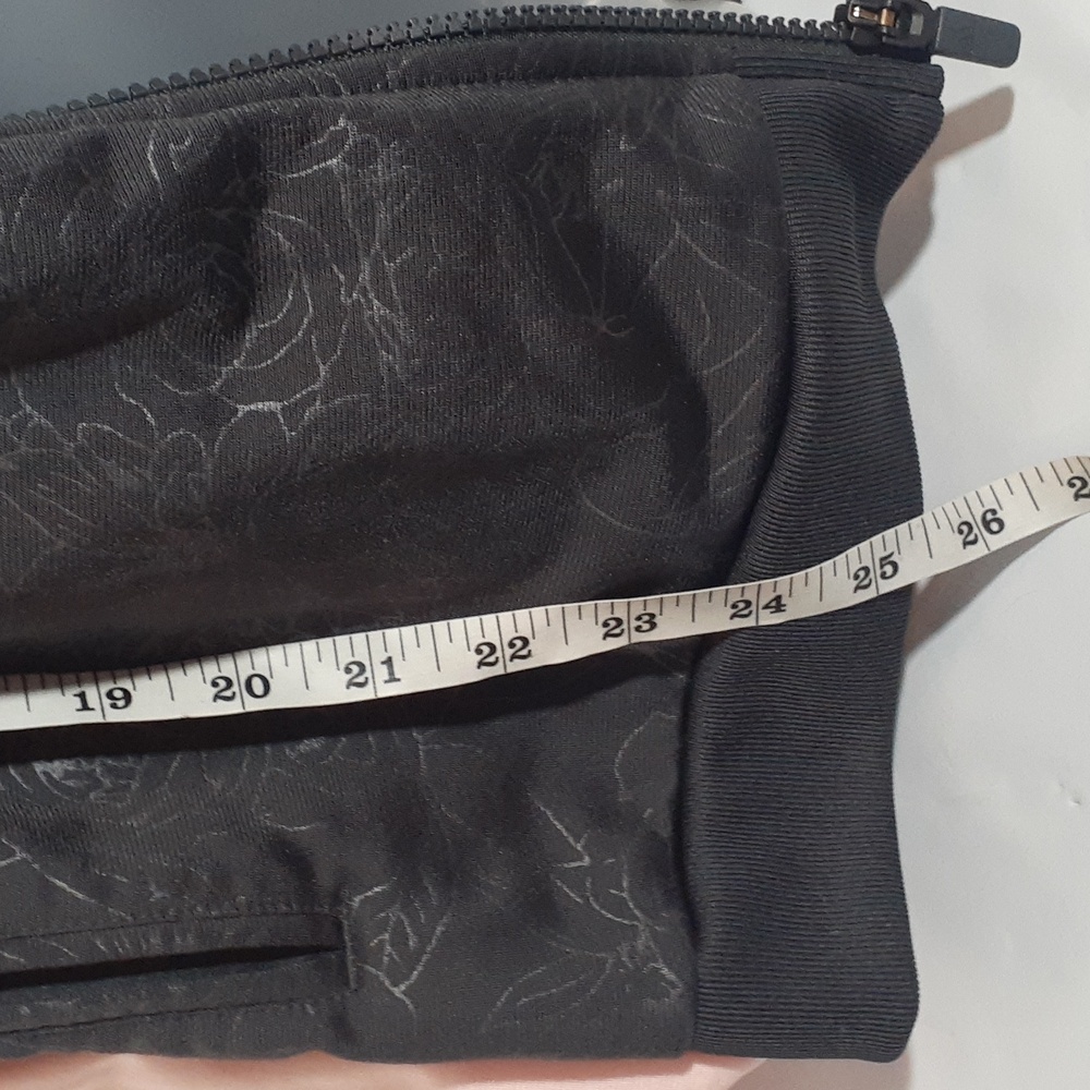 Women's Adidas Black and Pink Jacket - Picture 5 of 10